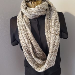 Creme knit scarf